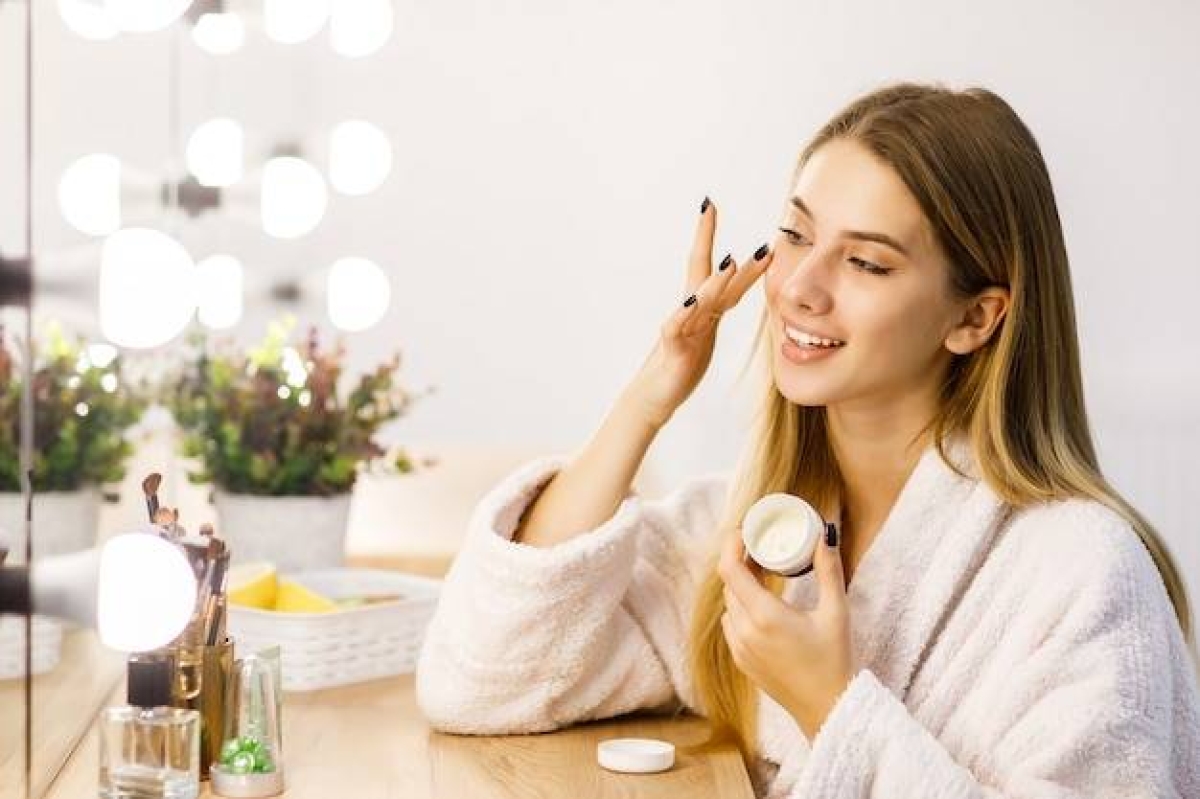 tkonlinemakeup 5 Best Summer Skin Care Tips and Tricks https://tkonlinemakeup.com/?p=26424